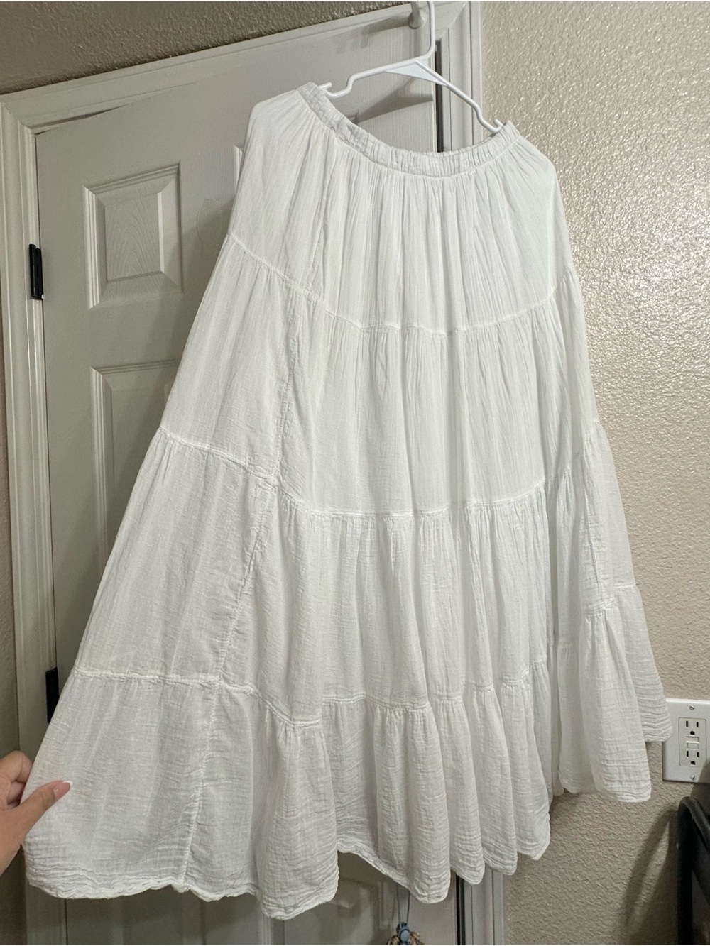 Women’s White Tiered Maxi Skirt - Lightweight Boho Style